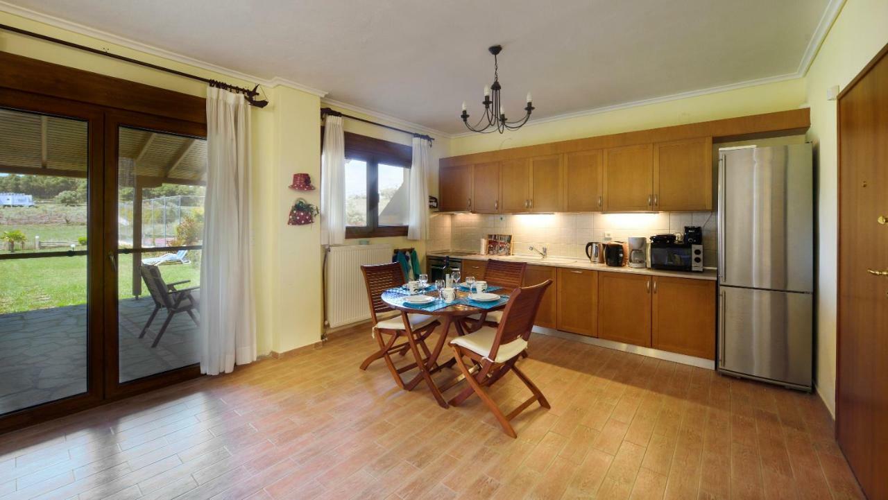 Sani Beach Villa Extérieur photo